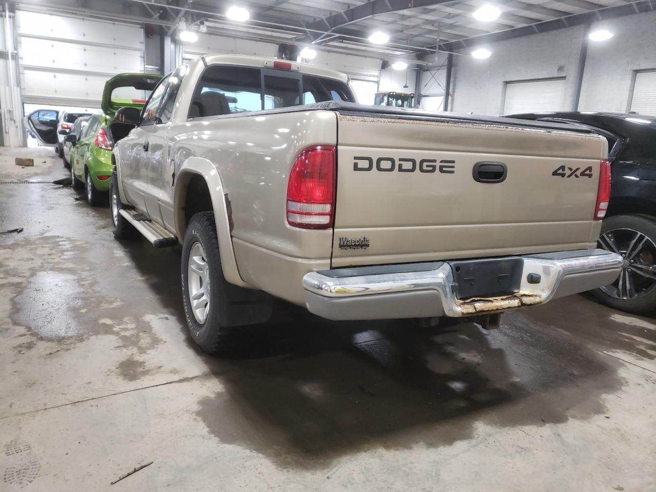Photo 3 from auction – 2002 DODGE DAKOTA SLT with VIN 1B7GG42N42S697058