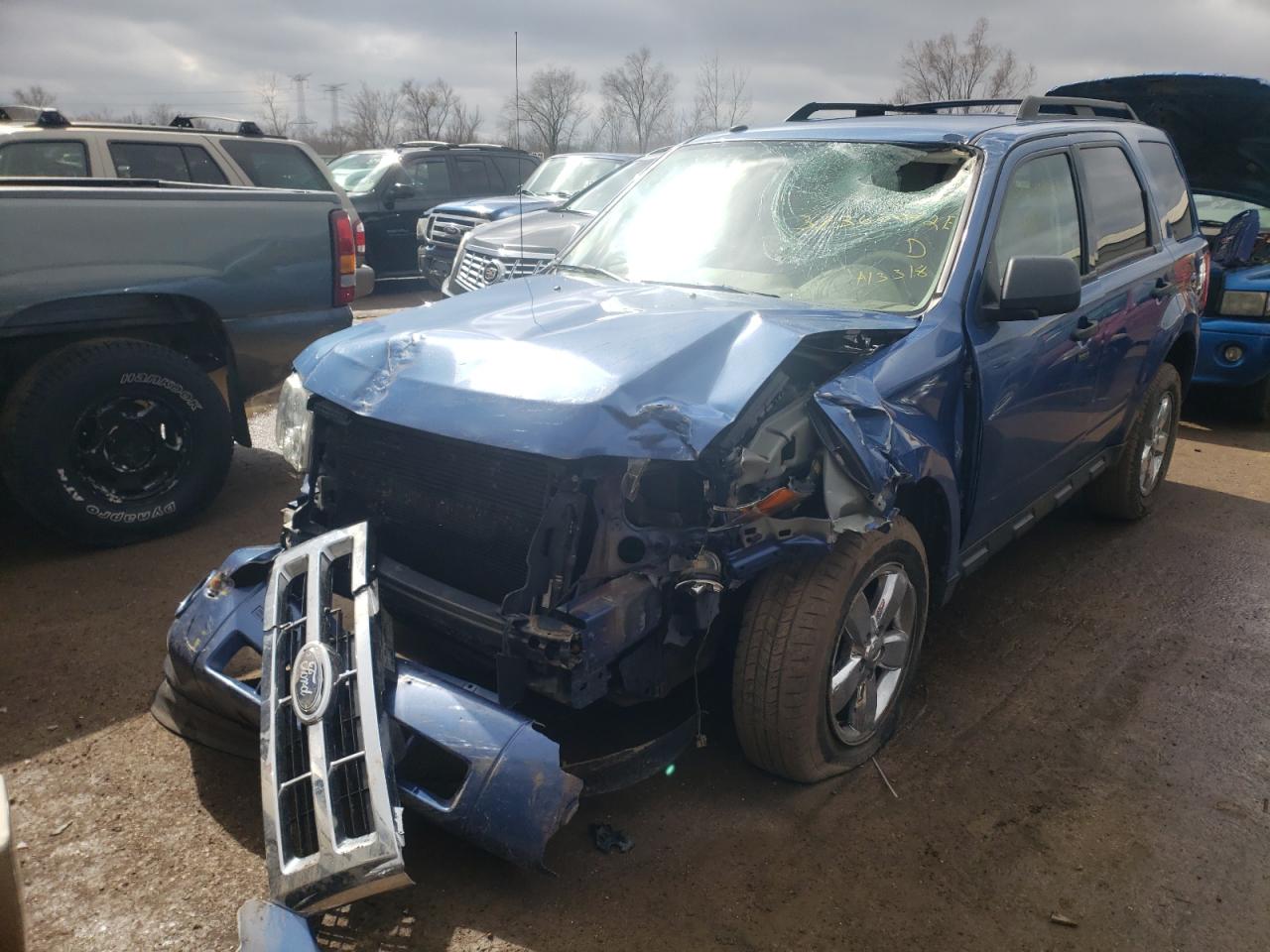 Photo 2 from auction – 2009 FORD ESCAPE XLT with VIN 1FMCU03G79KA13318
