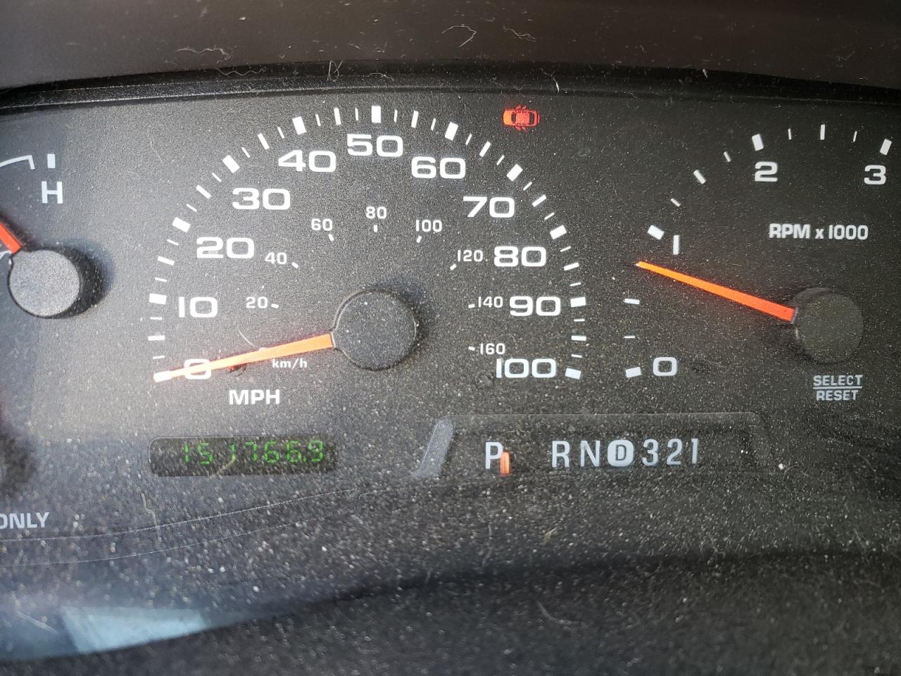 Photo 8 from auction – 2005 FORD EXCURSION with VIN 1FMSU41P25EB69328