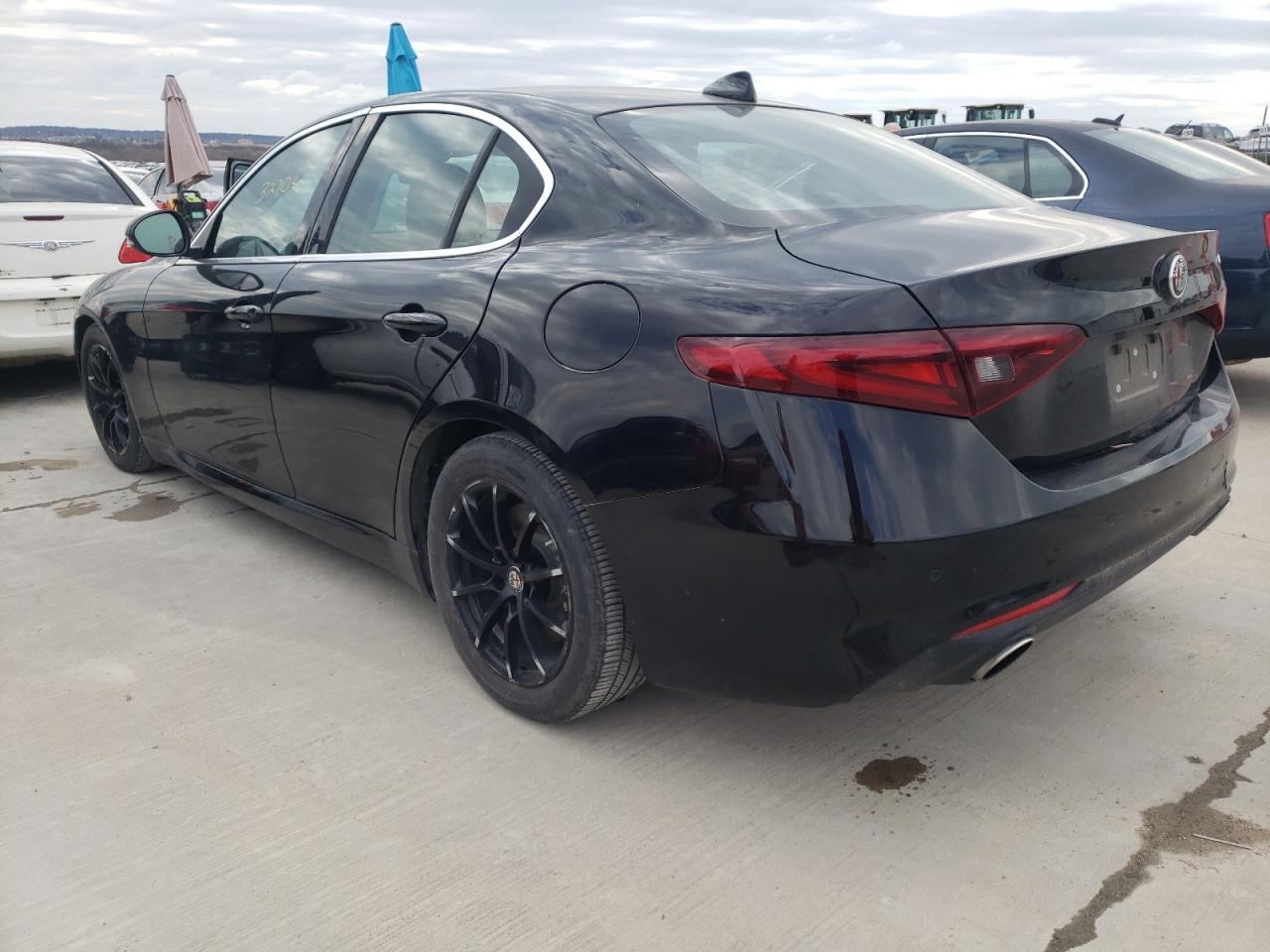 Photo 3 from auction – 2018 ALFA ROMEO GIULIA with VIN ZARFAEBN9J7570476