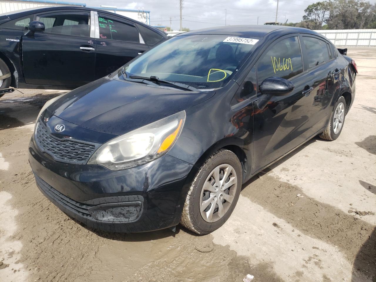 Photo 2 from auction – 2014 KIA RIO LX with VIN KNADM4A30E6361171