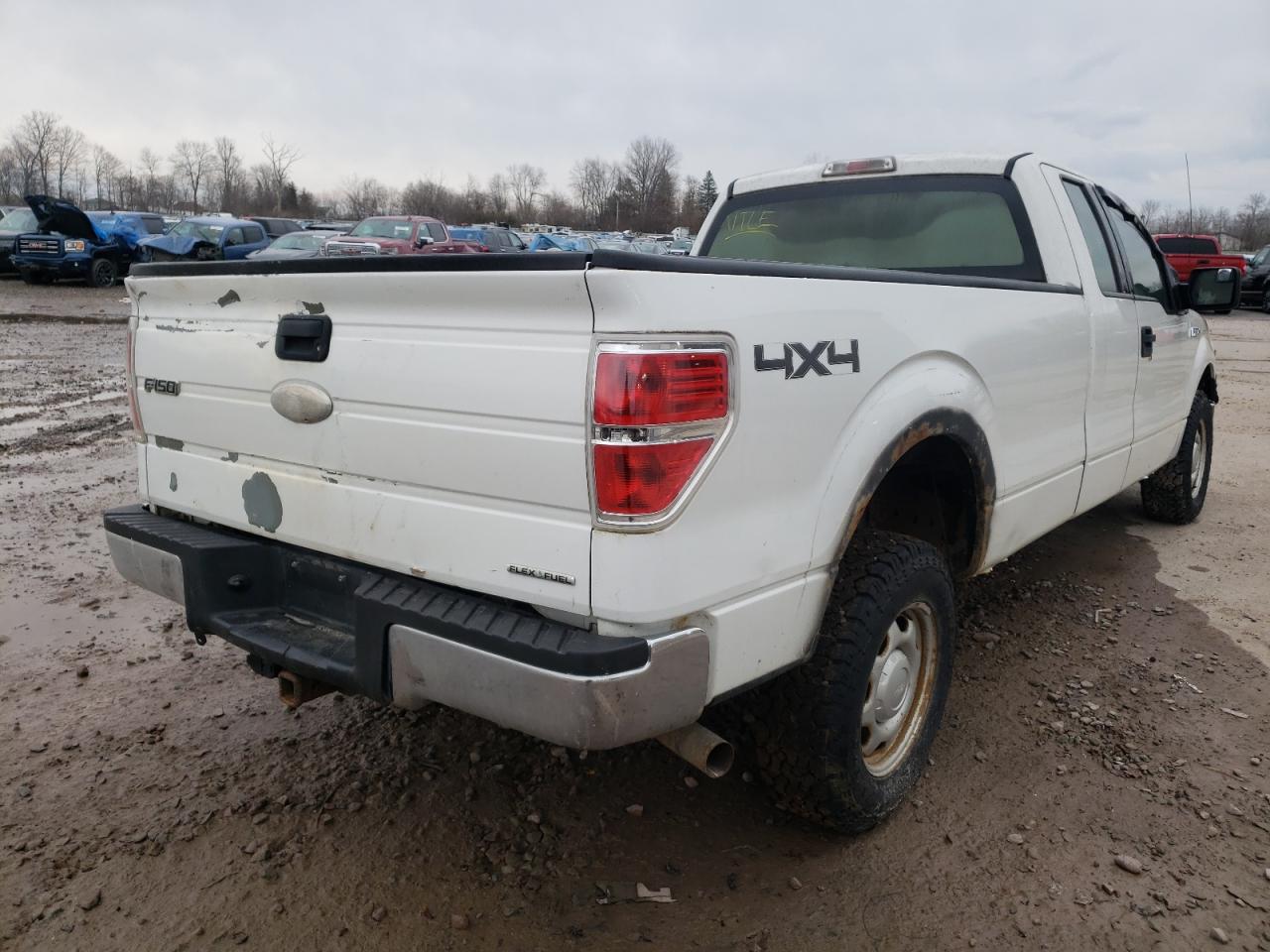 Photo 4 from auction – 2011 FORD F150 SUPER with VIN 1FTVX1EF3BKD40447