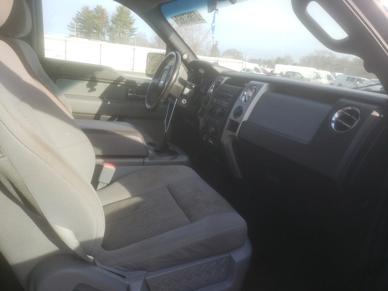 Photo 5 from auction – 2012 FORD F150 SUPER with VIN 1FTFW1ET6CFB07590