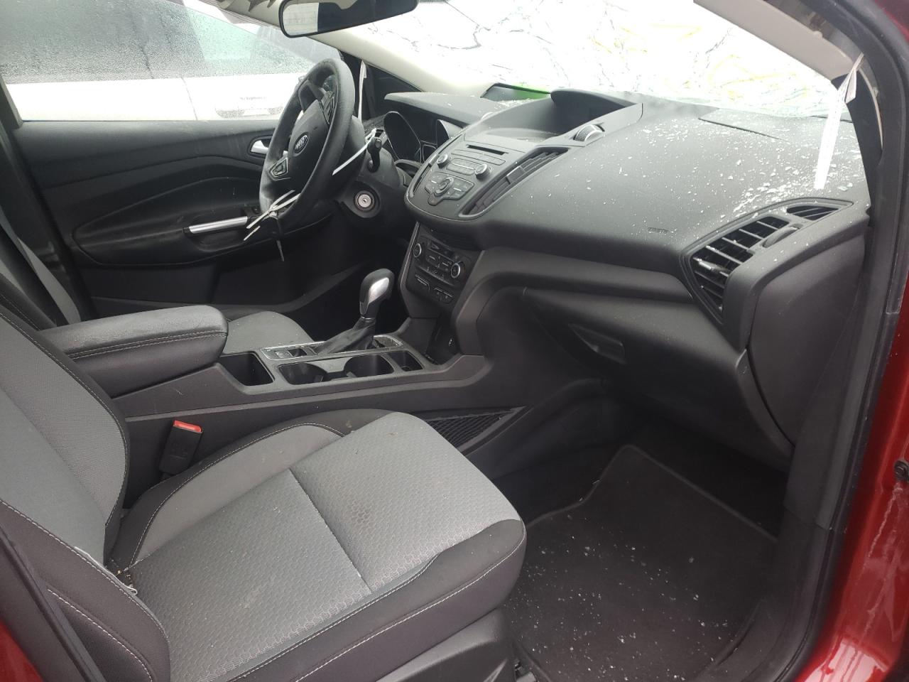 Photo 5 from auction – 2018 FORD ESCAPE SE with VIN 1FMCU9GD5JUC76212