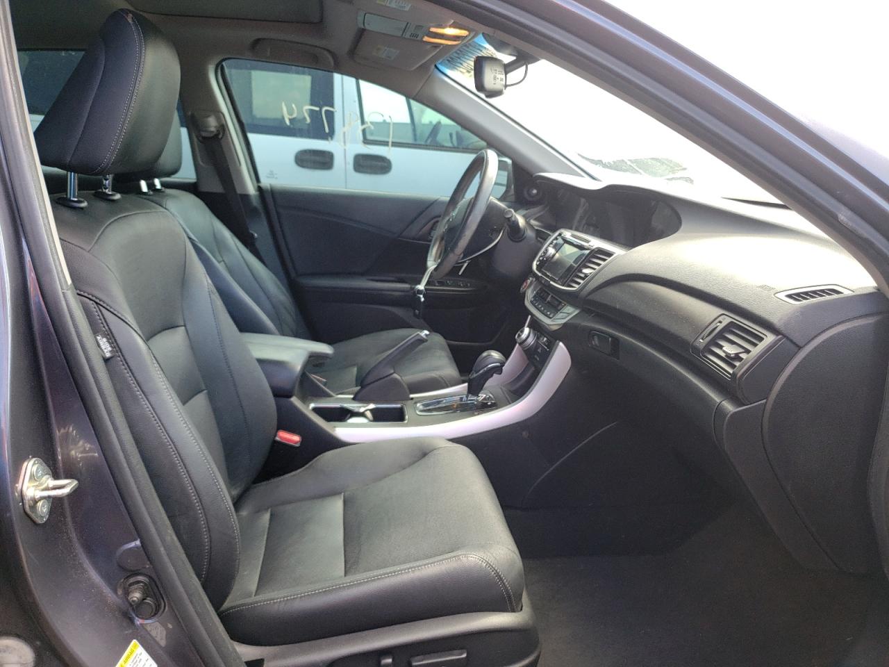 Photo 5 from auction – 2014 HONDA ACCORD EXL with VIN 1HGCR3F87EA033100