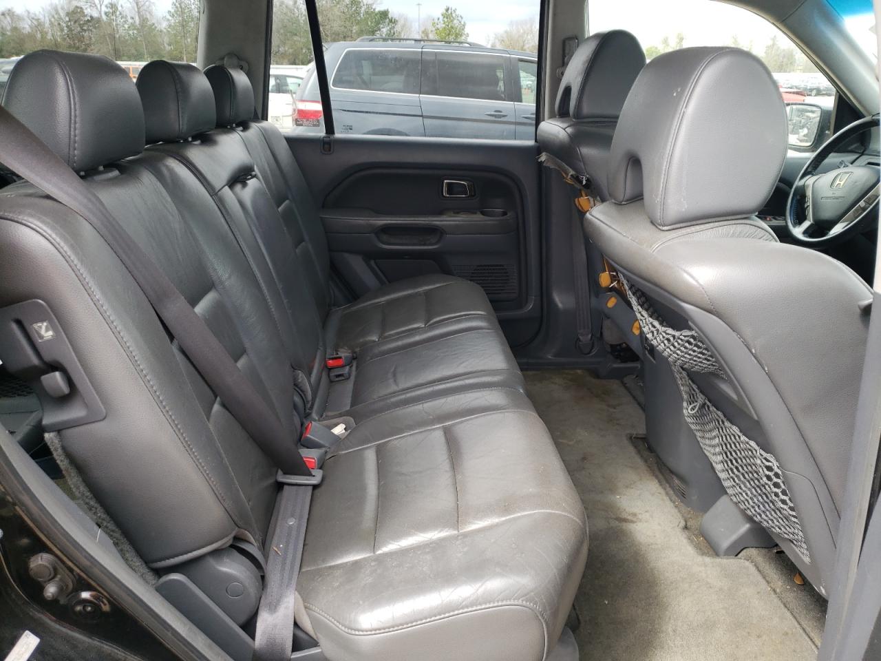 Photo 6 from auction – 2006 HONDA PILOT EX with VIN 5FNYF28536B013381