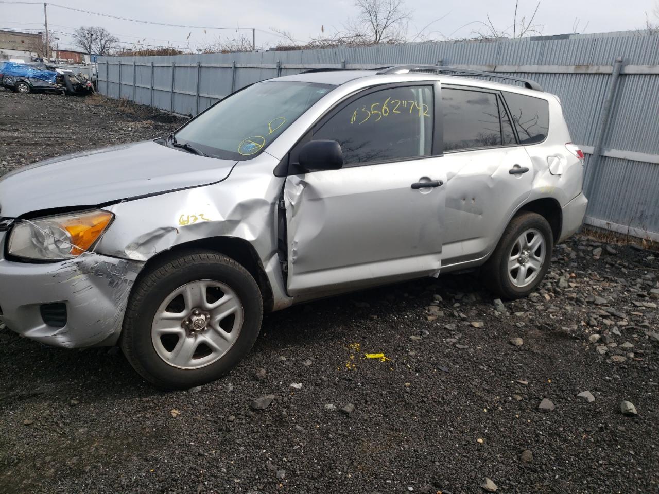 Photo 9 from auction – 2012 TOYOTA RAV4 with VIN 2T3JF4DV5CW182973