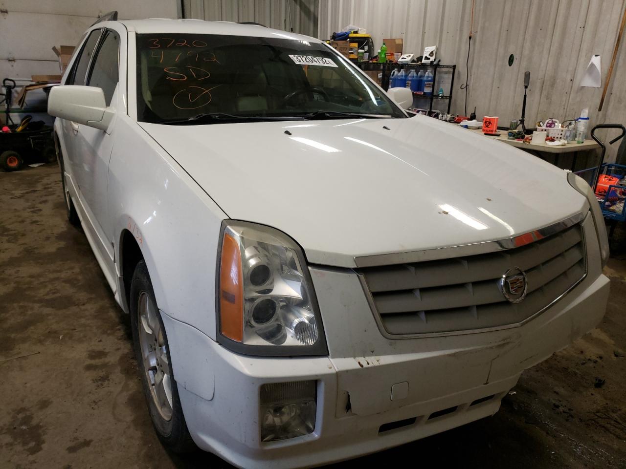 CADILLAC SRX 2008 with VIN 1GYEE437380212436 - Photo from auction