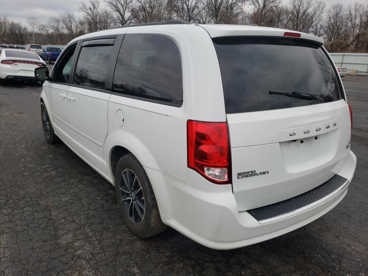 Photo 3 from auction – 2019 DODGE GRAND CARA with VIN 2C4RDGEG4KR595941