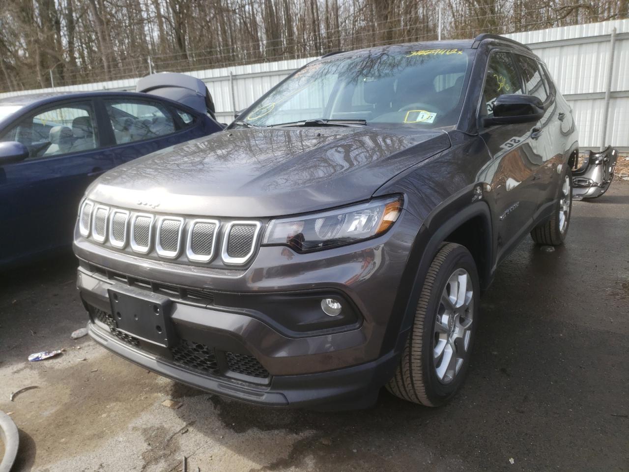 Photo 2 from auction – 2022 JEEP COMPASS AL with VIN 3C4NJDFB0NT109068
