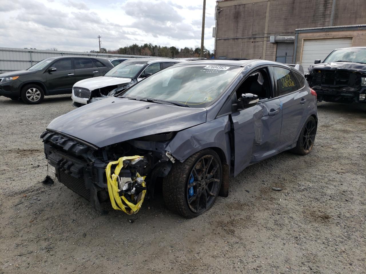 Photo 2 from auction – 2017 FORD FOCUS RS with VIN WF0DP3TH9H4122373