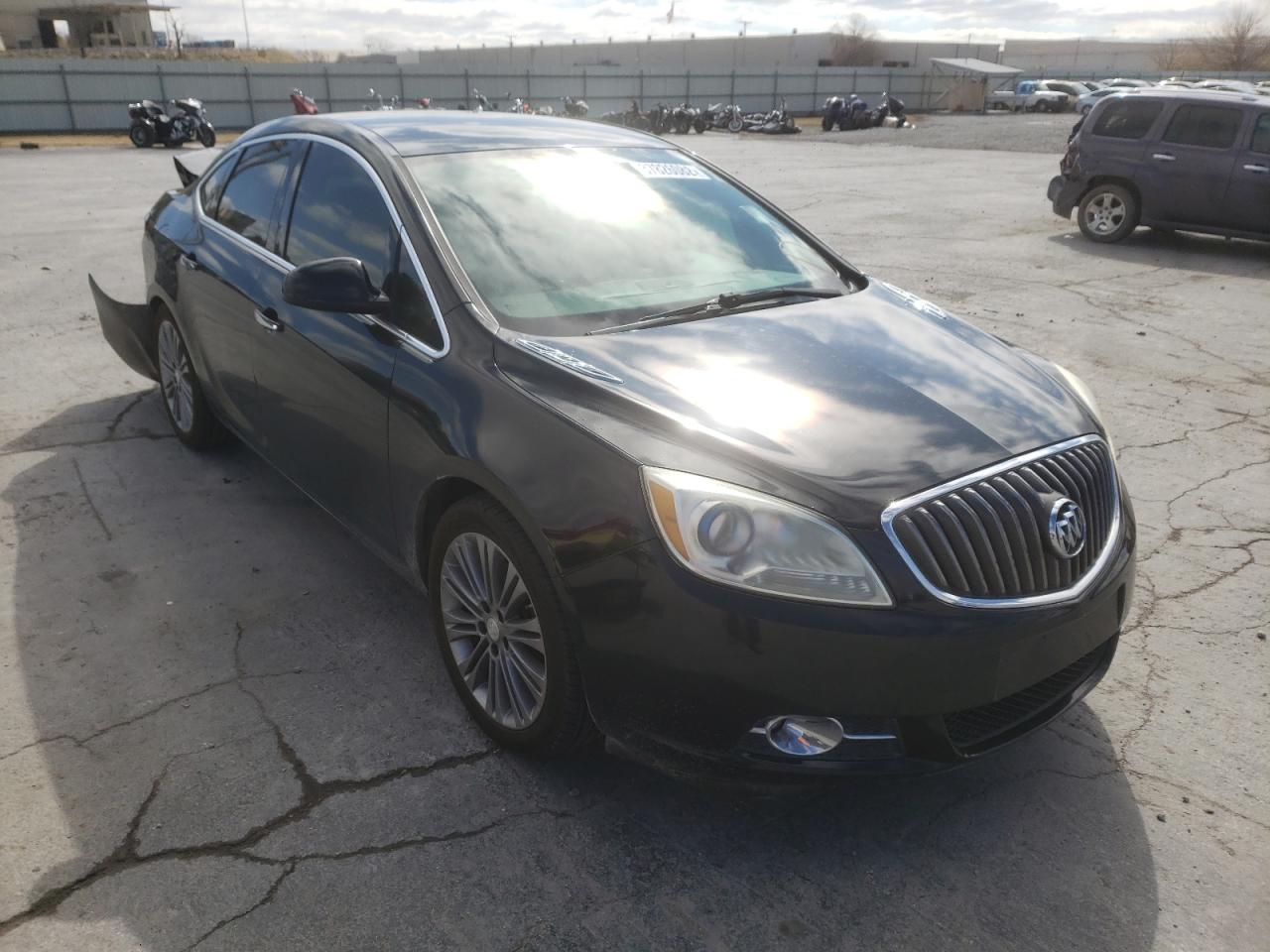 BUICK VERANO 2013 with VIN 1G4PS5SK1D4157549 - Photo from auction