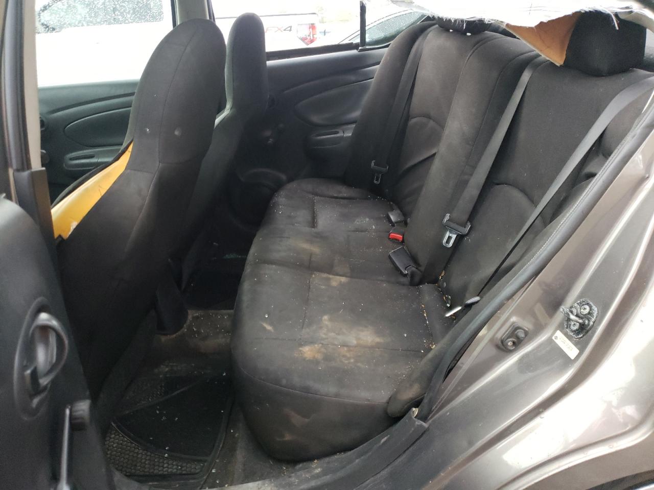 Photo 6 from auction – 2015 NISSAN VERSA S with VIN 3N1CN7AP3FL863909