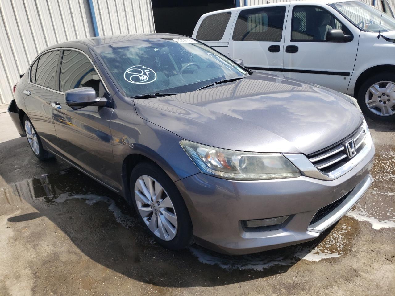 Photo 1 from auction – 2014 HONDA ACCORD EXL with VIN 1HGCR3F87EA033100