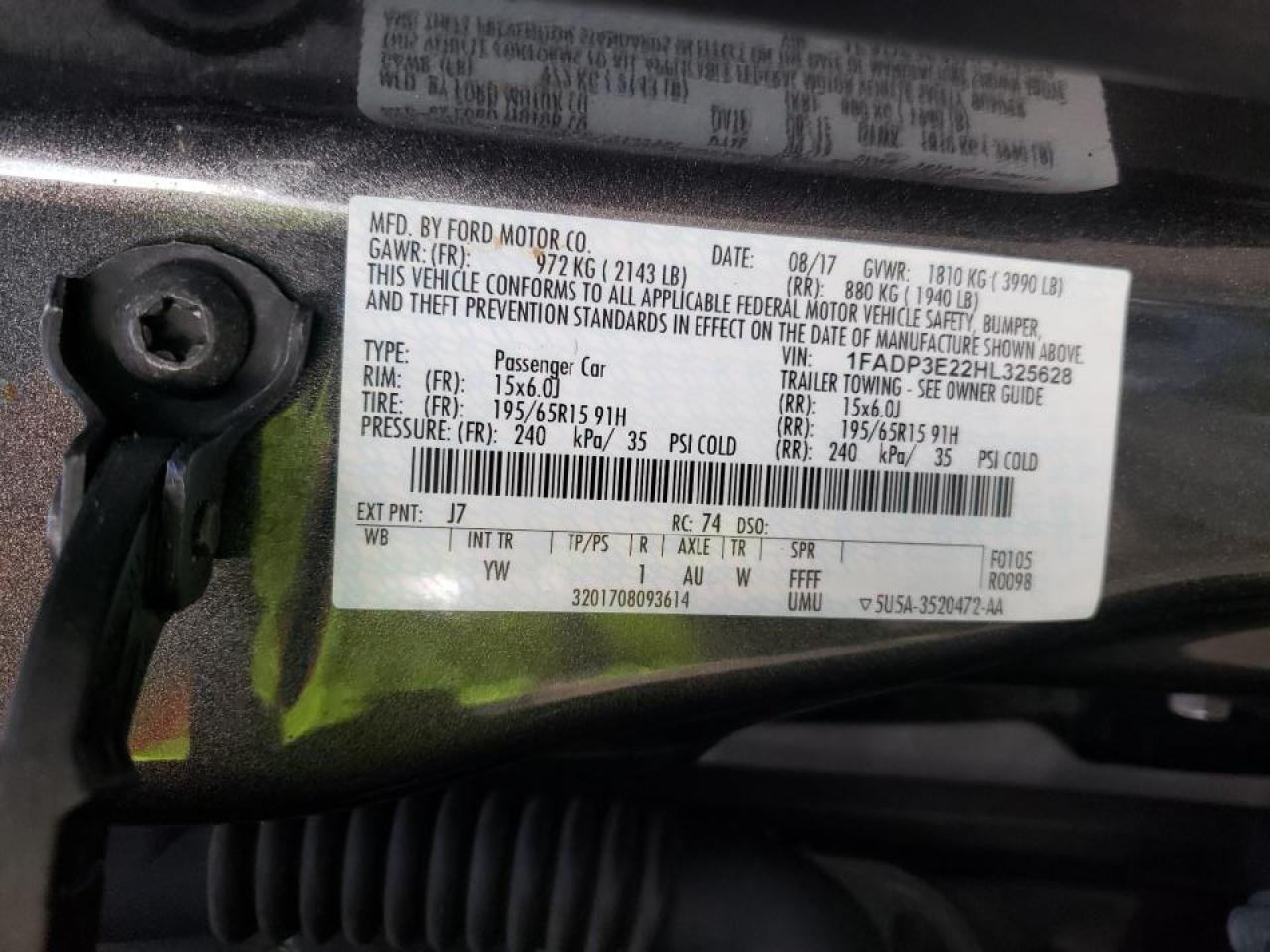 Photo 10 from auction – 2017 FORD FOCUS S with VIN 1FADP3E22HL325628
