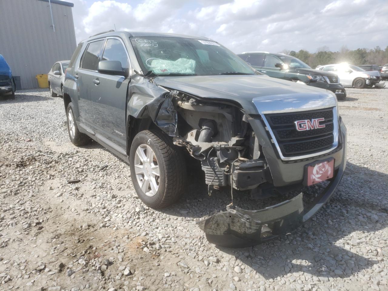 GMC TERRAIN SL 2013 with VIN 2GKALMEK3D6126805 - Photo from auction