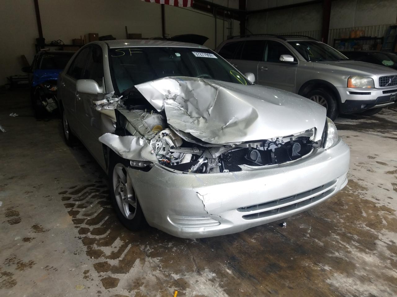 Photo 9 from auction – 2003 TOYOTA CAMRY LE with VIN 4T1BE32K03U186903