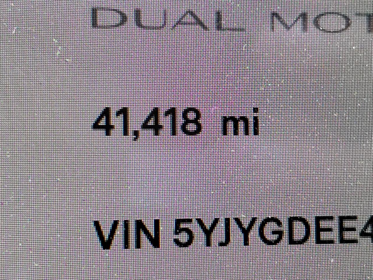 Photo 8 from auction – 2020 TESLA MODEL Y with VIN 5YJYGDEE4LF014127