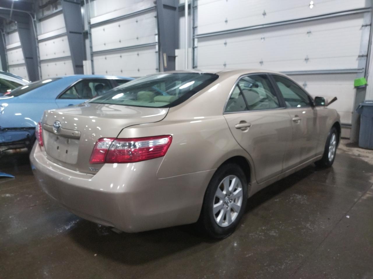 Photo 4 from auction – 2007 TOYOTA CAMRY CE with VIN 4T1BE46K77U688314