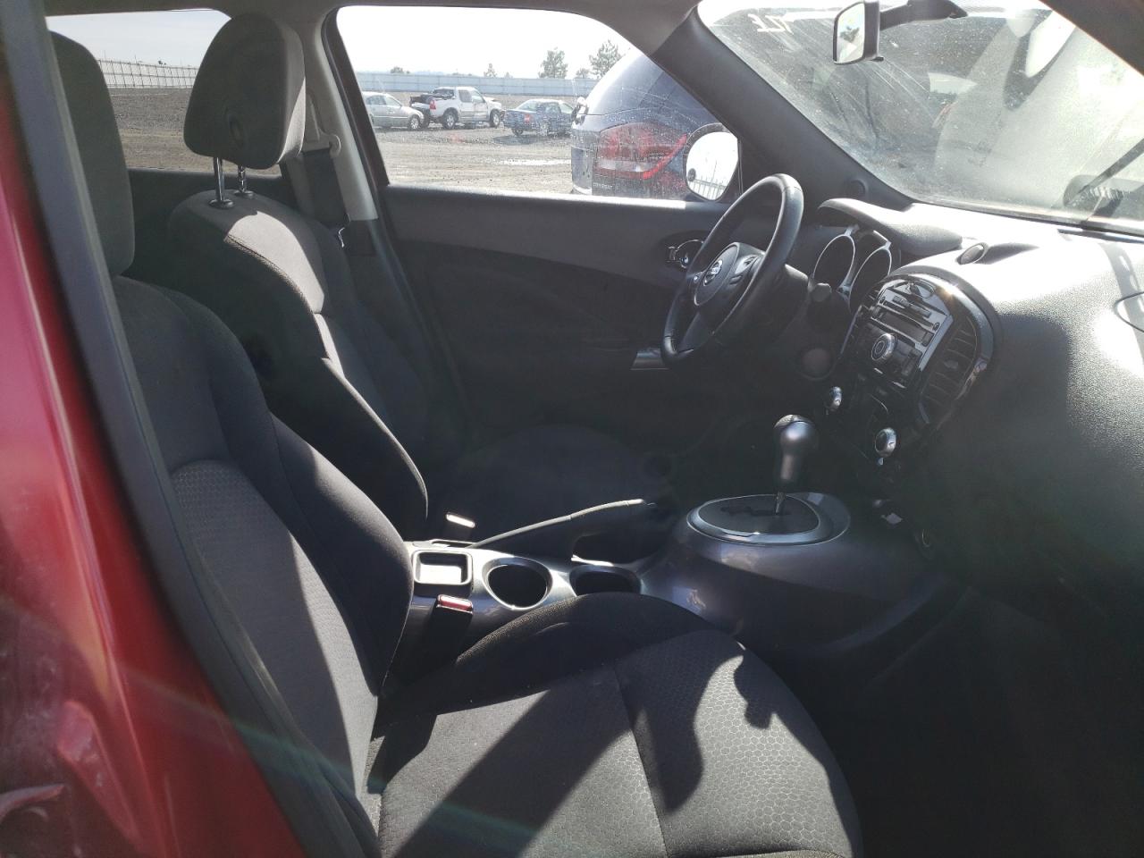 Photo 5 from auction – 2012 NISSAN JUKE S with VIN JN8AF5MV6CT118163