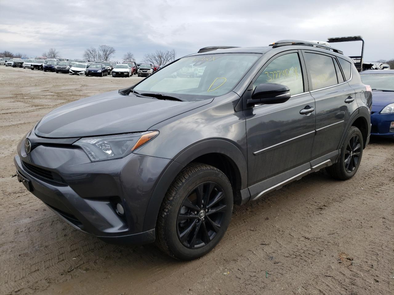 Photo 2 from auction – 2018 TOYOTA RAV4 ADVEN with VIN 2T3RFREV4JW767250