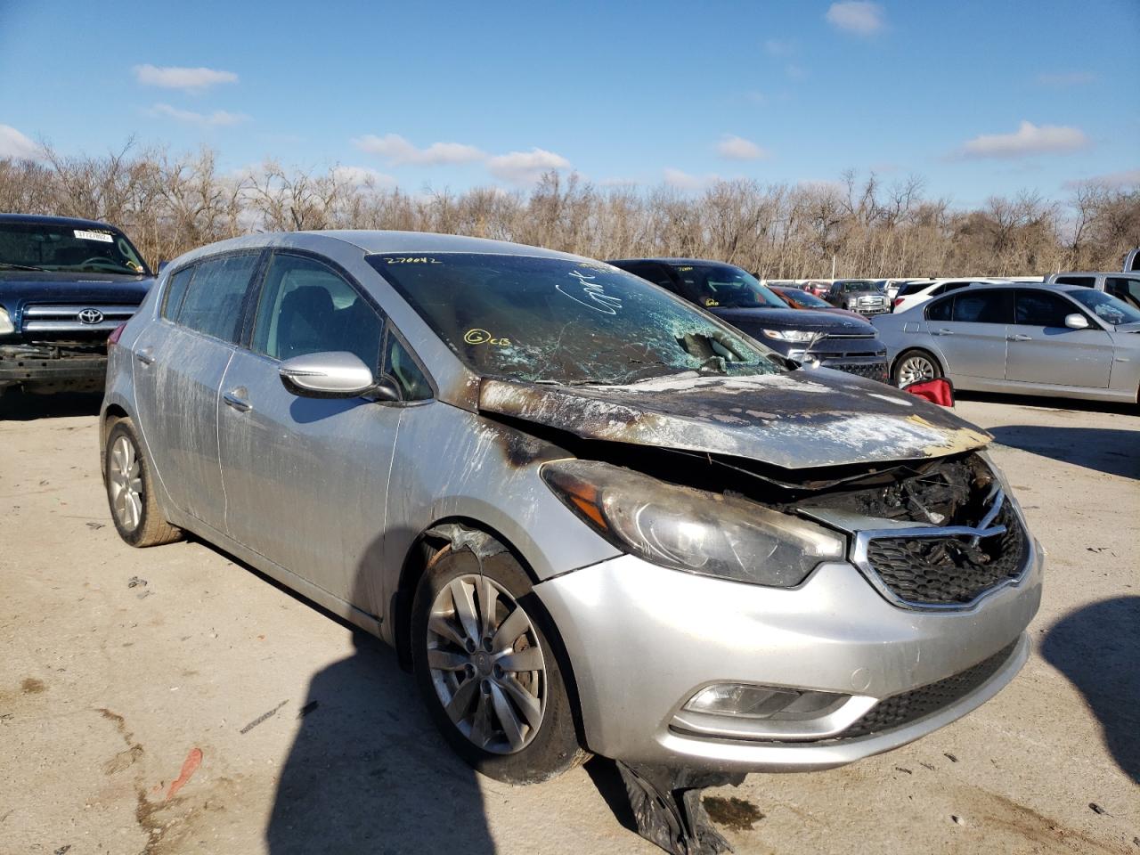 KIA FORTE EX 2015 with VIN KNAFX5A84F5270042 - Photo from auction