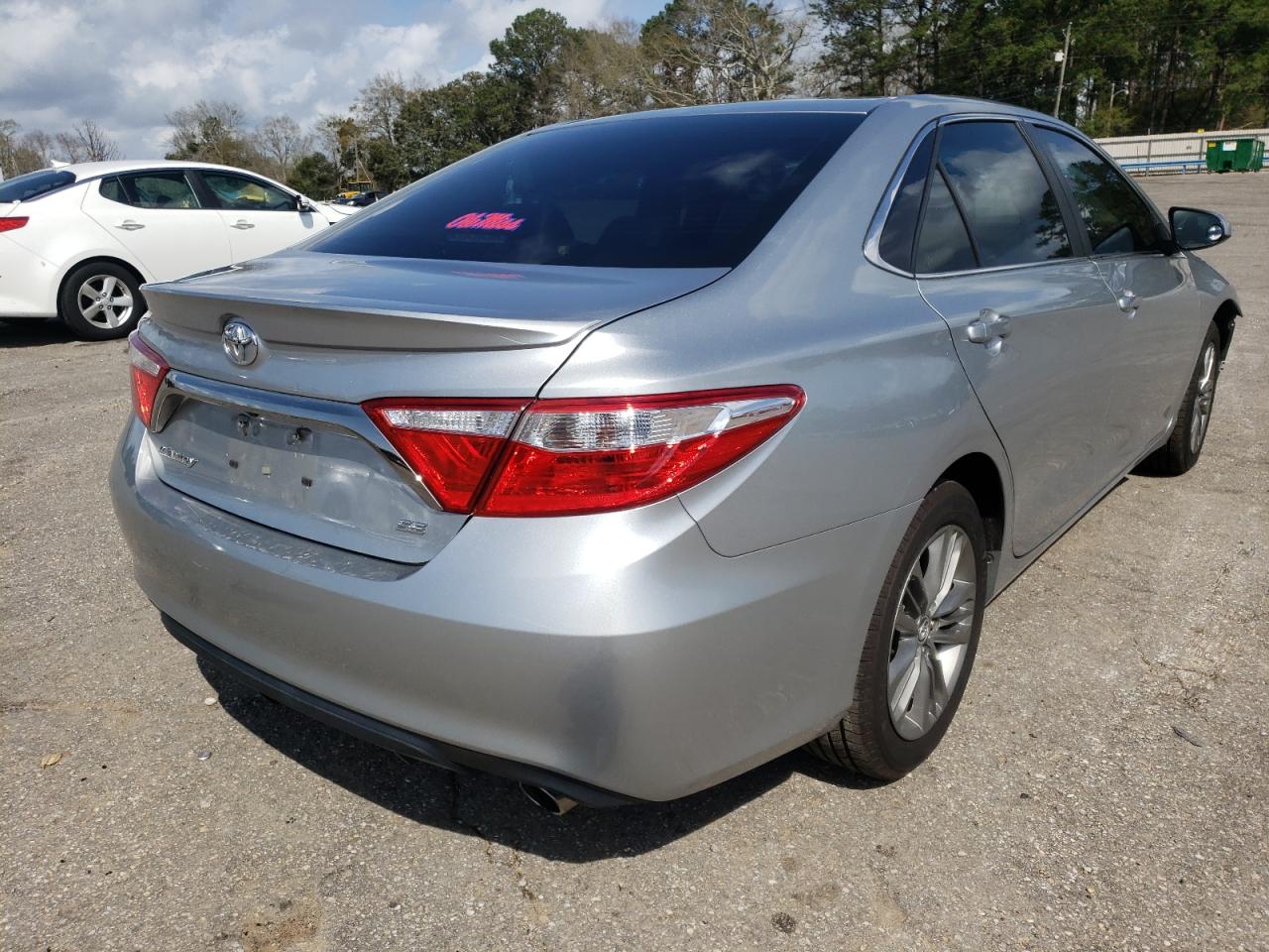 Photo 4 from auction – 2015 TOYOTA CAMRY LE with VIN 4T1BF1FK4FU902721