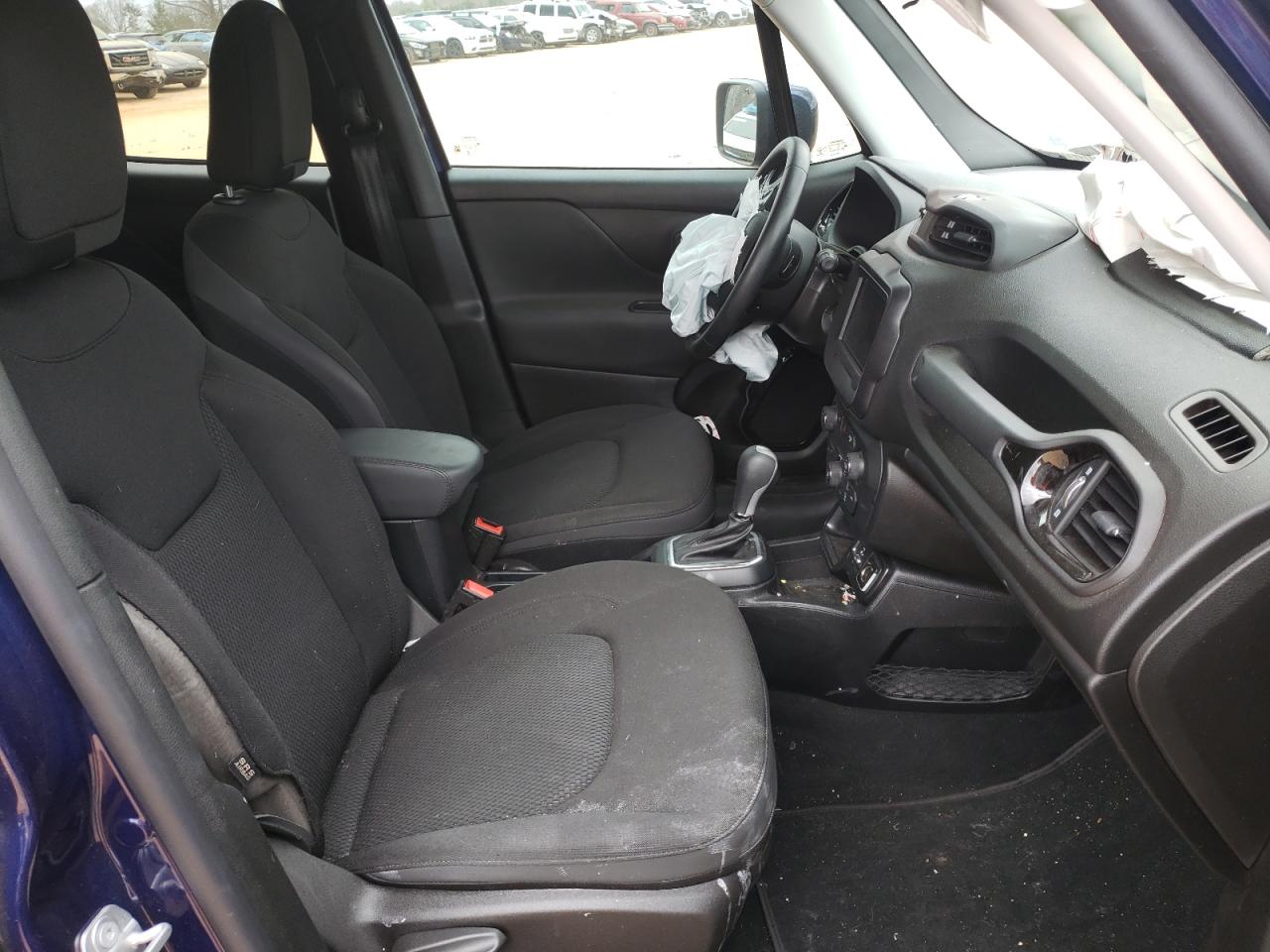 Photo 5 from auction – 2018 JEEP RENEGADE L with VIN ZACCJABB9JPJ71997