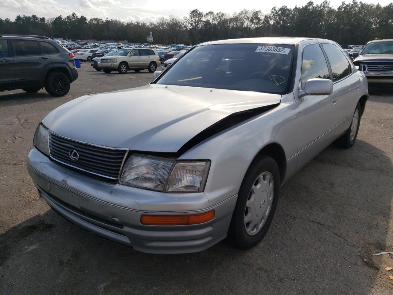 Photo 2 from auction – 1995 LEXUS LS 400 with VIN JT8UF22E1S0004161