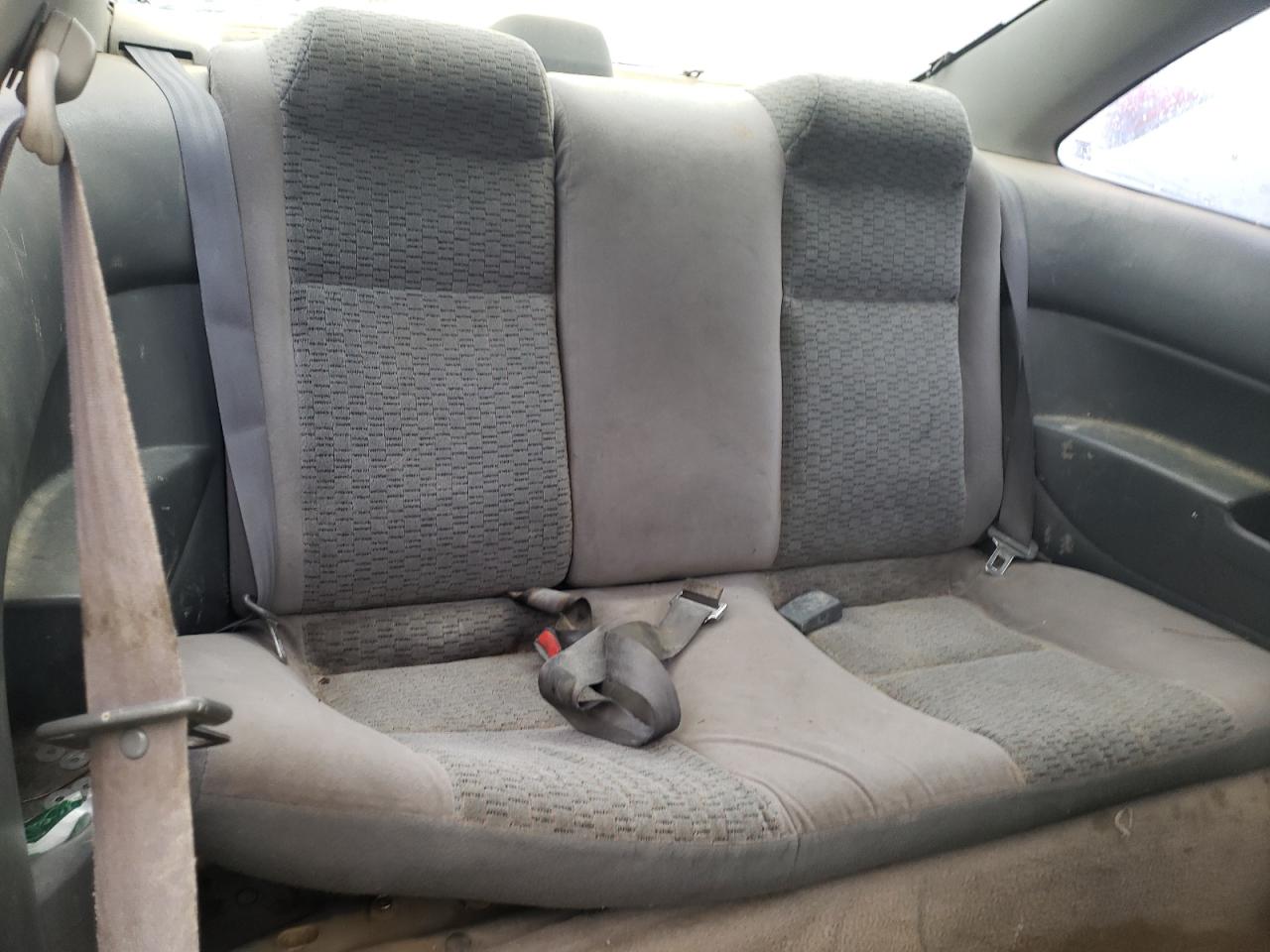 Photo 6 from auction – 2000 HONDA CIVIC DX with VIN 1HGEJ6226YL121633