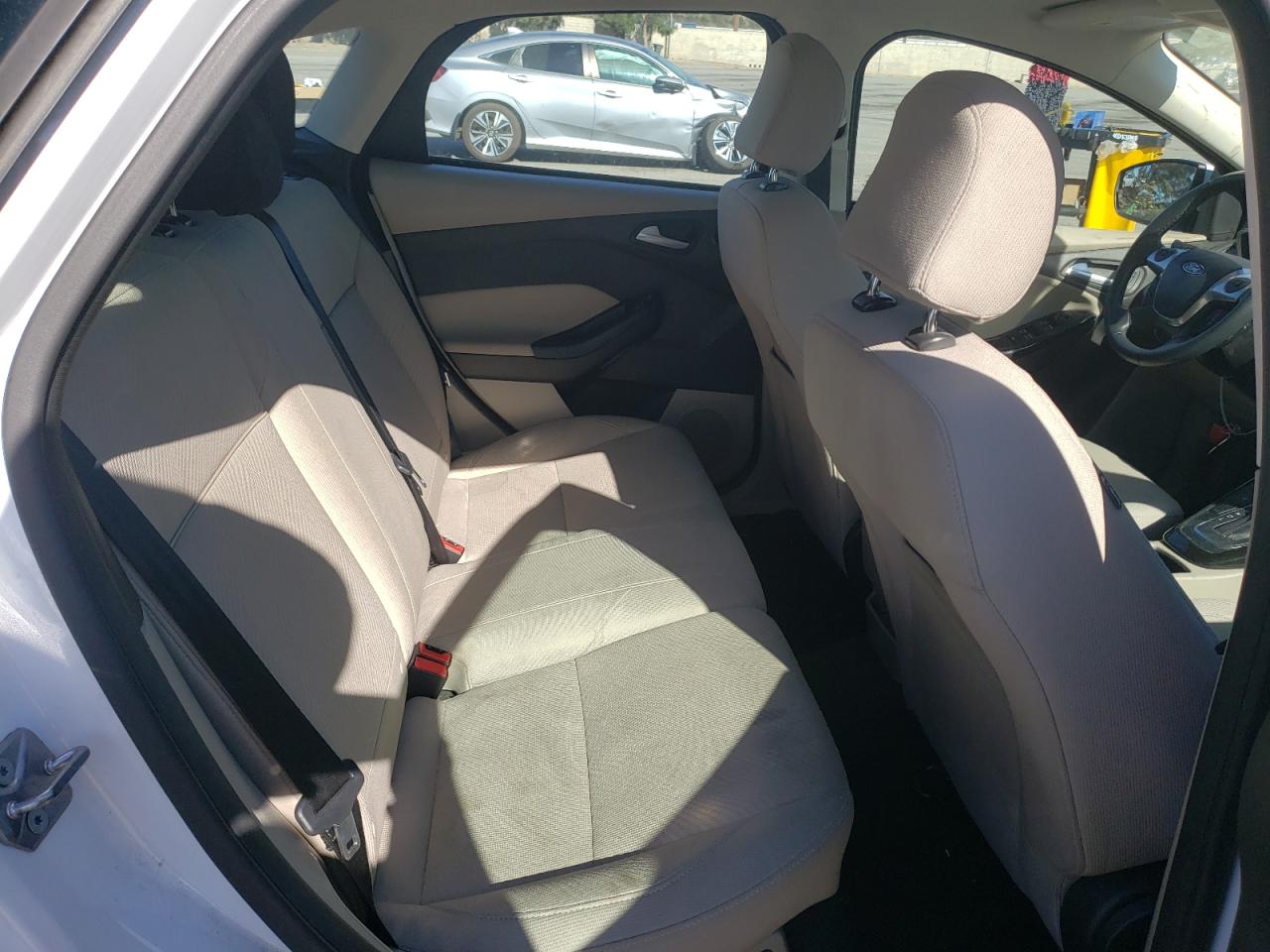 Photo 6 from auction – 2017 FORD FOCUS BEV with VIN 1FADP3R4XHL290476