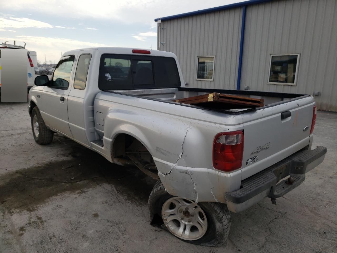 Photo 3 from auction – 2003 FORD RANGER SUP with VIN 1FTYR15E13PB34126