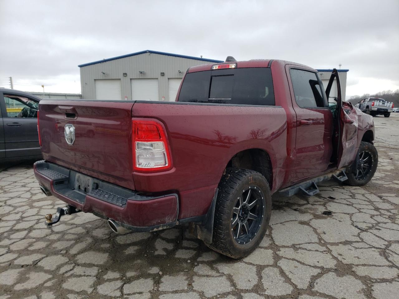Photo 4 from auction – 2021 RAM 1500 BIG H with VIN 1C6SRFFTXMN506597