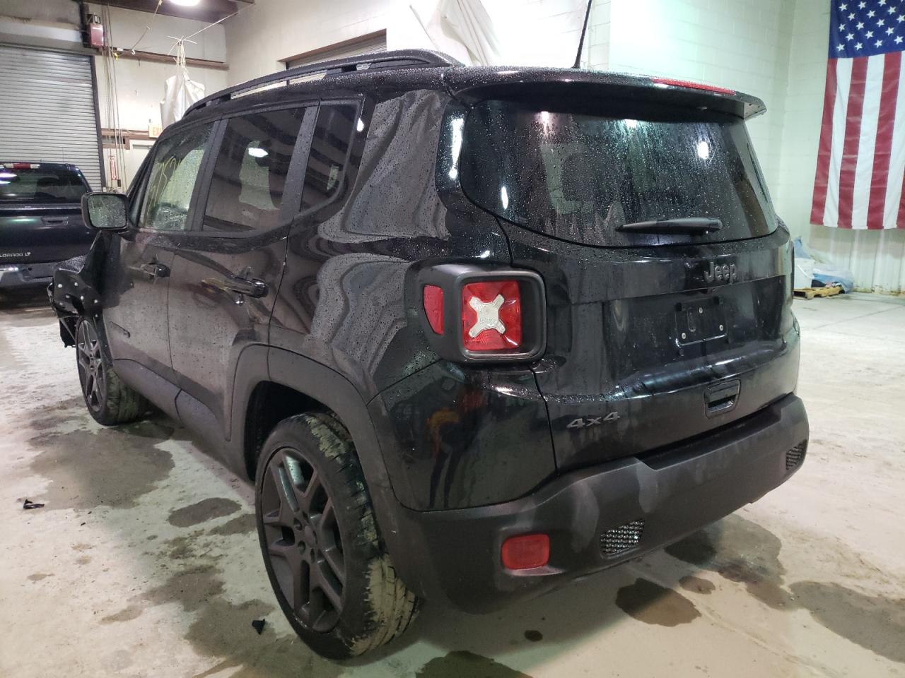 Photo 3 from auction – 2021 JEEP RENEGADE L with VIN ZACNJDBB9MPM48498