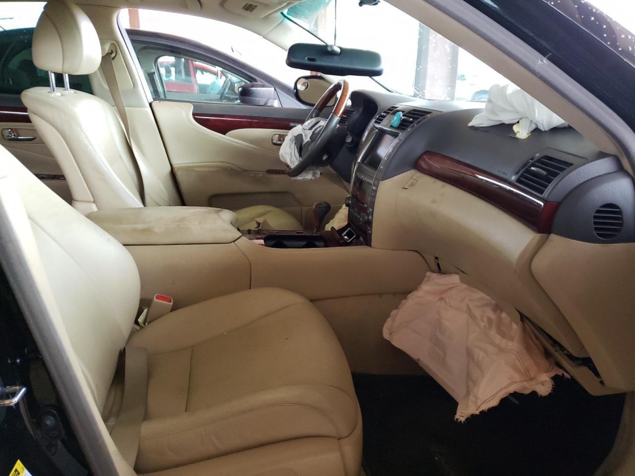 Photo 5 from auction – 2009 LEXUS LS 460 with VIN JTHBL46F395090262