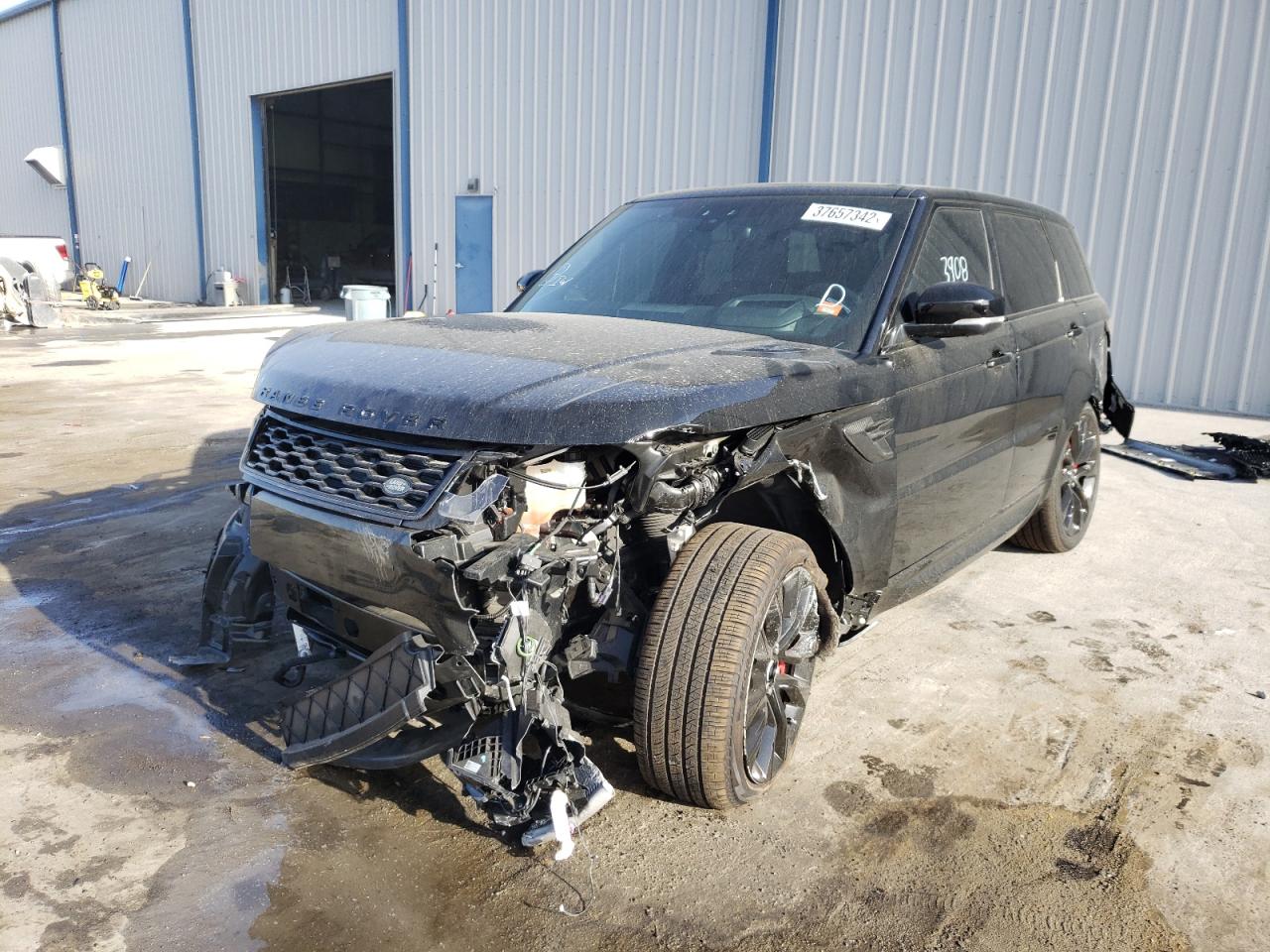 Photo 2 from auction – 2022 LAND ROVER RANGE ROVE with VIN SALWS2RU8NA202780
