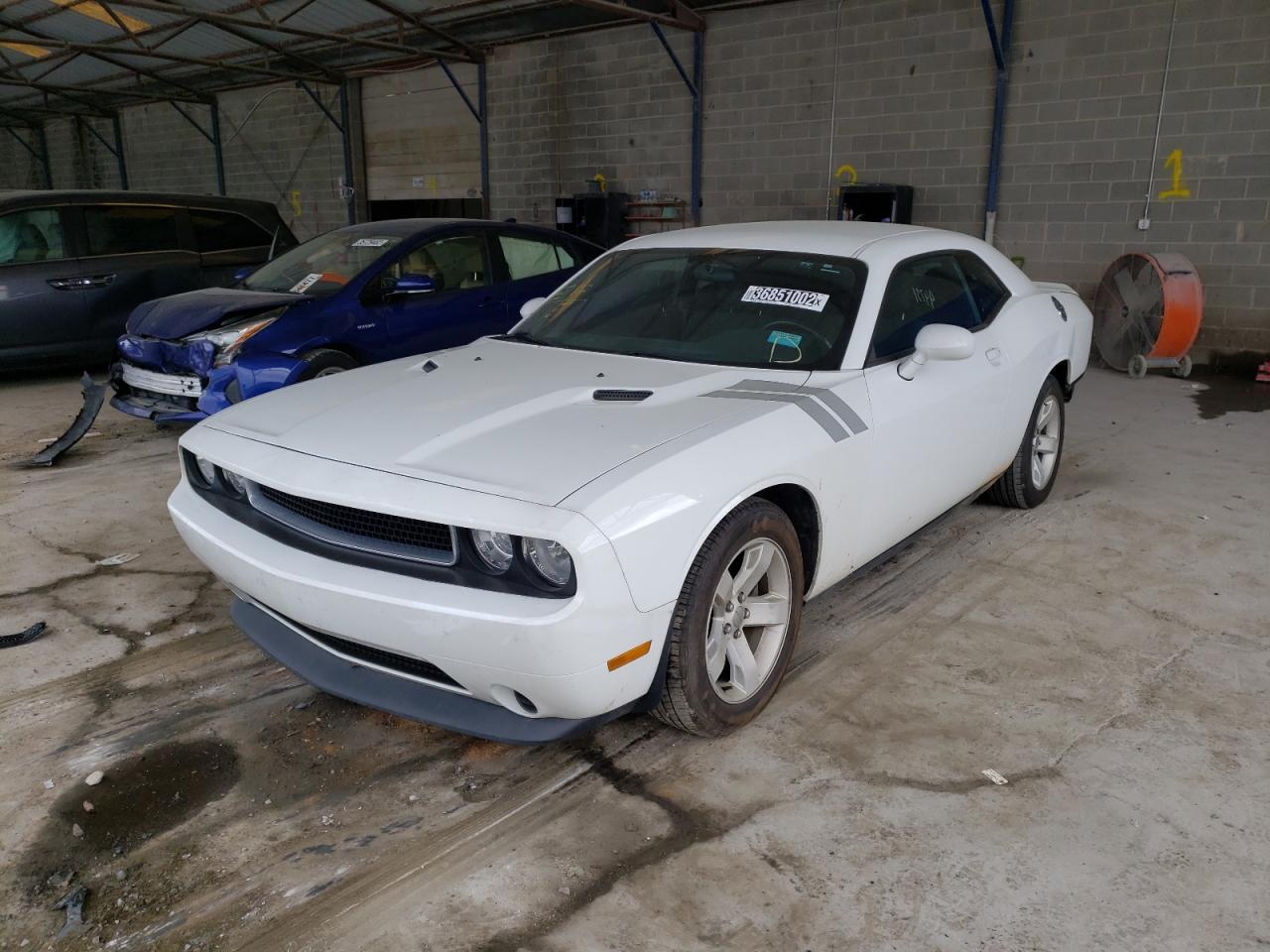 Photo 2 from auction – 2013 DODGE CHALLENGER with VIN 2C3CDYAG3DH718658