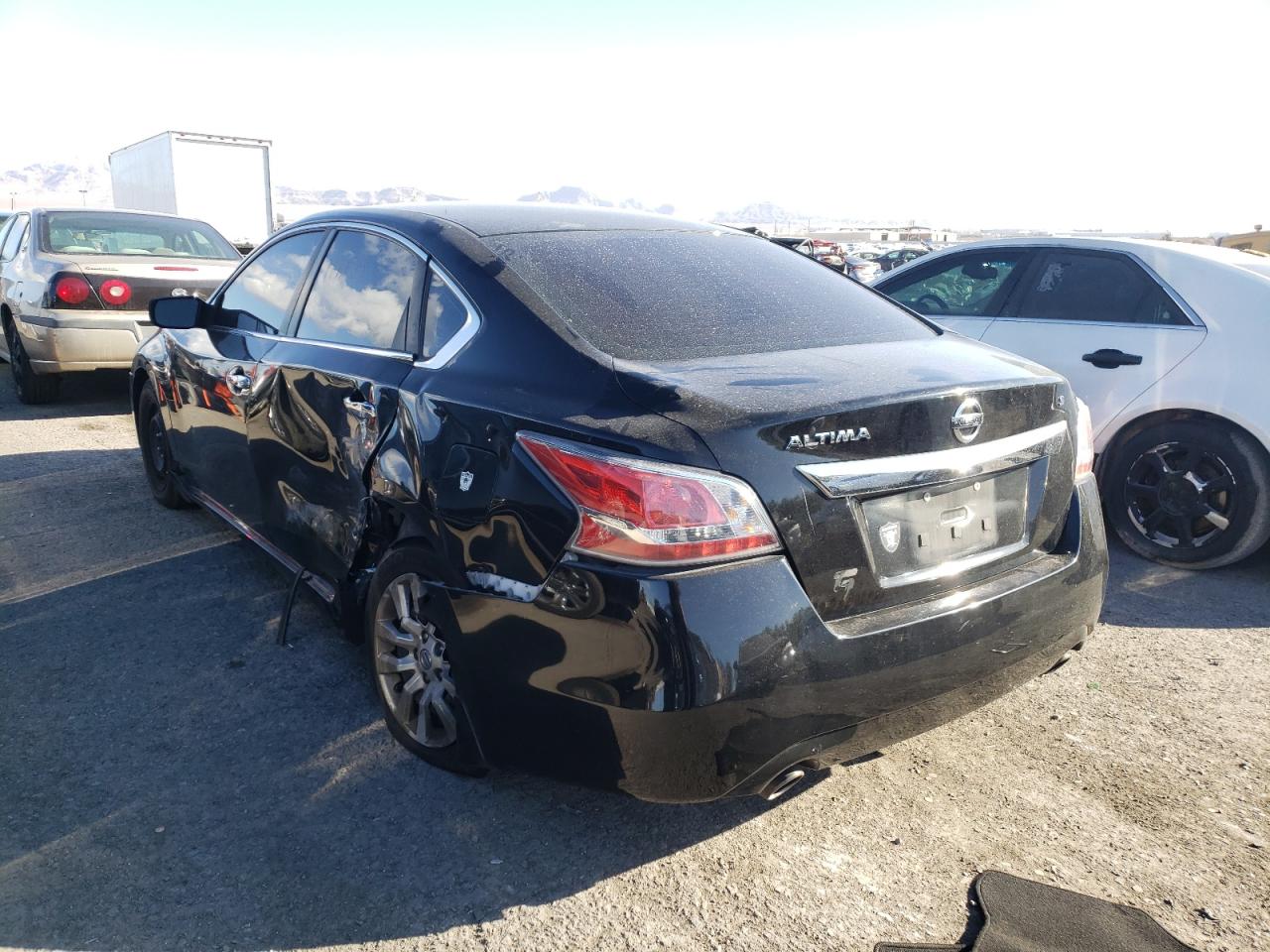 Photo 3 from auction – 2015 NISSAN ALTIMA 2.5 with VIN 1N4AL3AP1FN379665