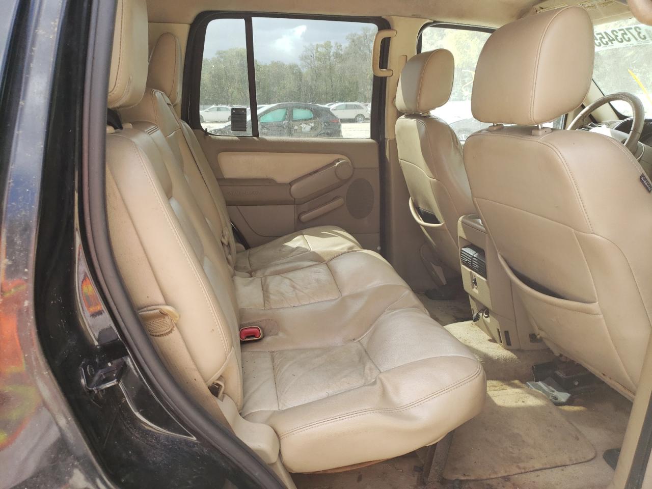 Photo 6 from auction – 2007 FORD EXPLORER E with VIN 1FMEU64E97UA68380