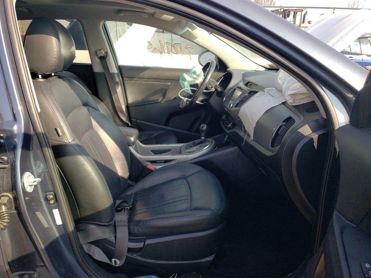 Photo 5 from auction – 2016 KIA SPORTAGE E with VIN KNDPCCAC1G7839785