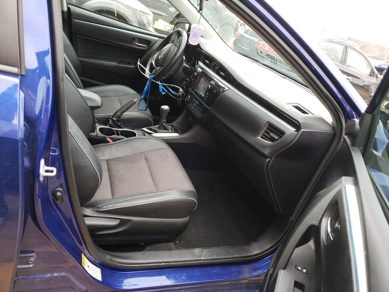 Photo 5 from auction – 2015 TOYOTA COROLLA L with VIN 2T1BURHE0FC436184