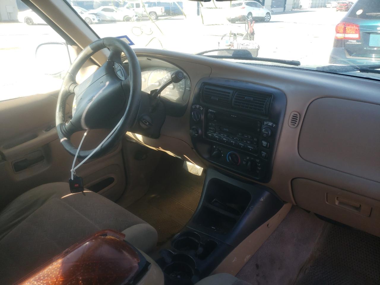 Photo 9 from auction – 1999 FORD EXPLORER with VIN 1FMYU24EXXUB30097
