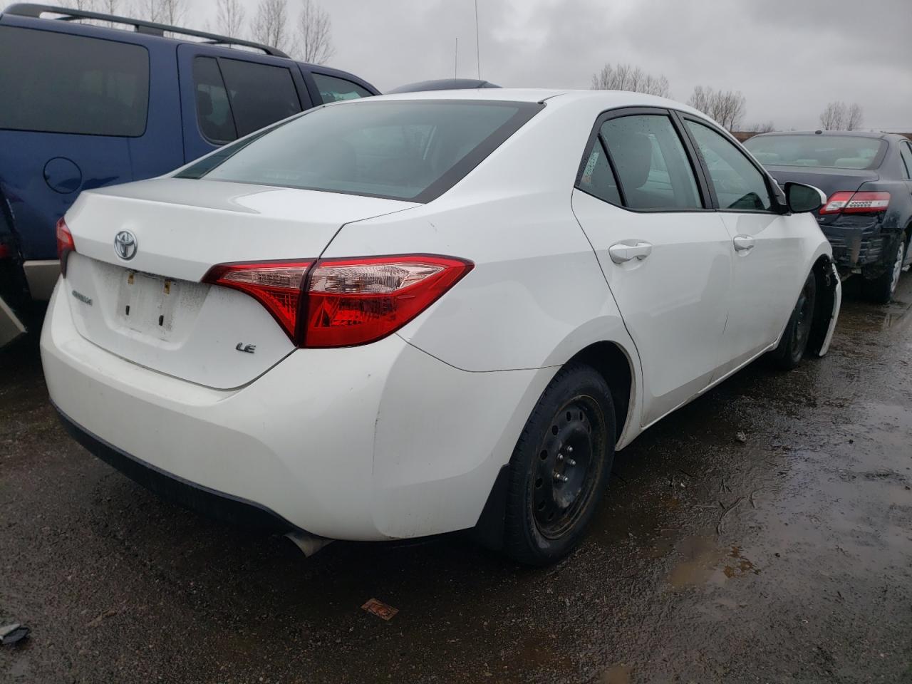 Photo 4 from auction – 2017 TOYOTA COROLLA L with VIN 2T1BURHE2HC817568