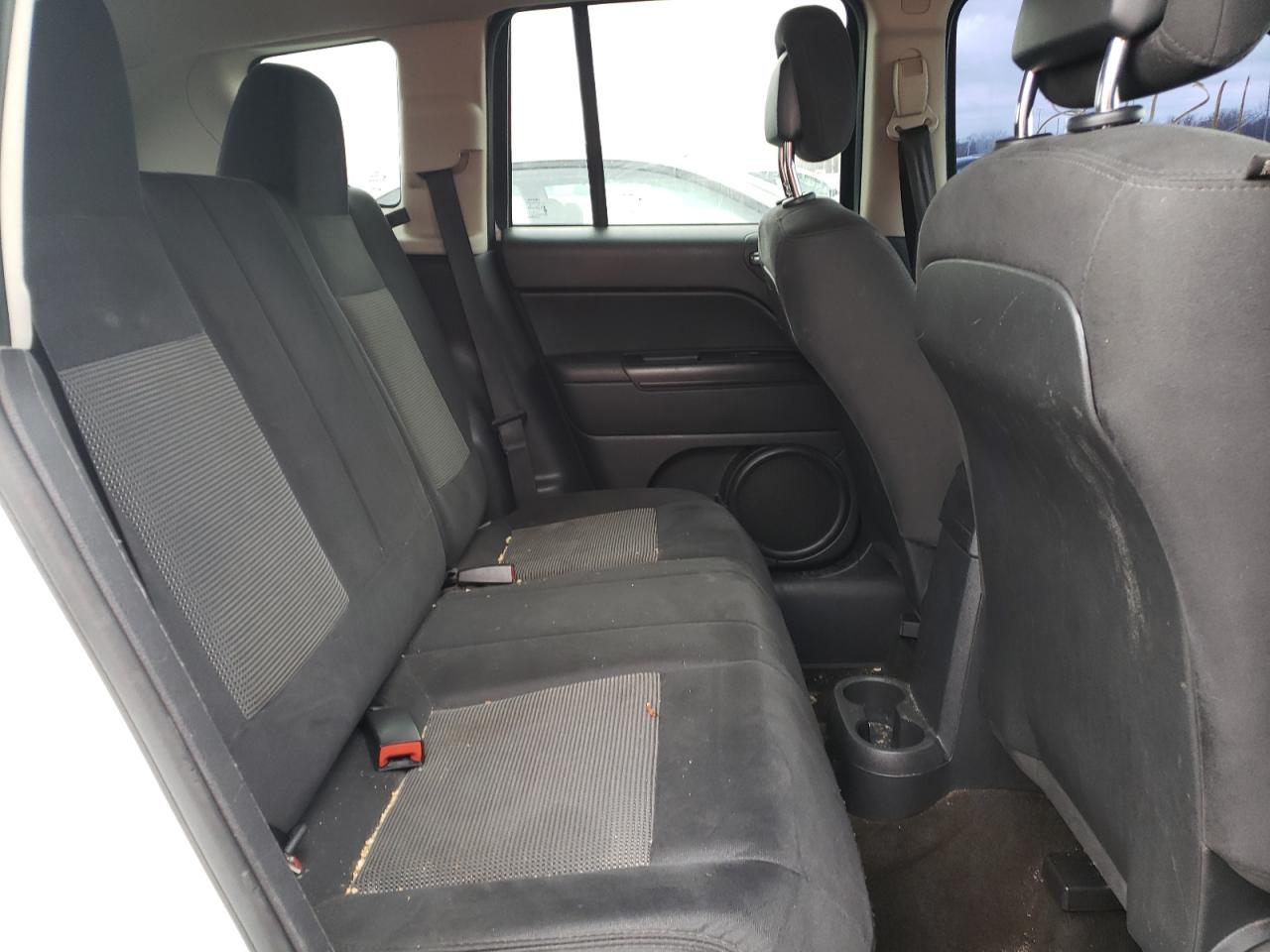 Photo 6 from auction – 2014 JEEP COMPASS SP with VIN 1C4NJCBA5ED844187