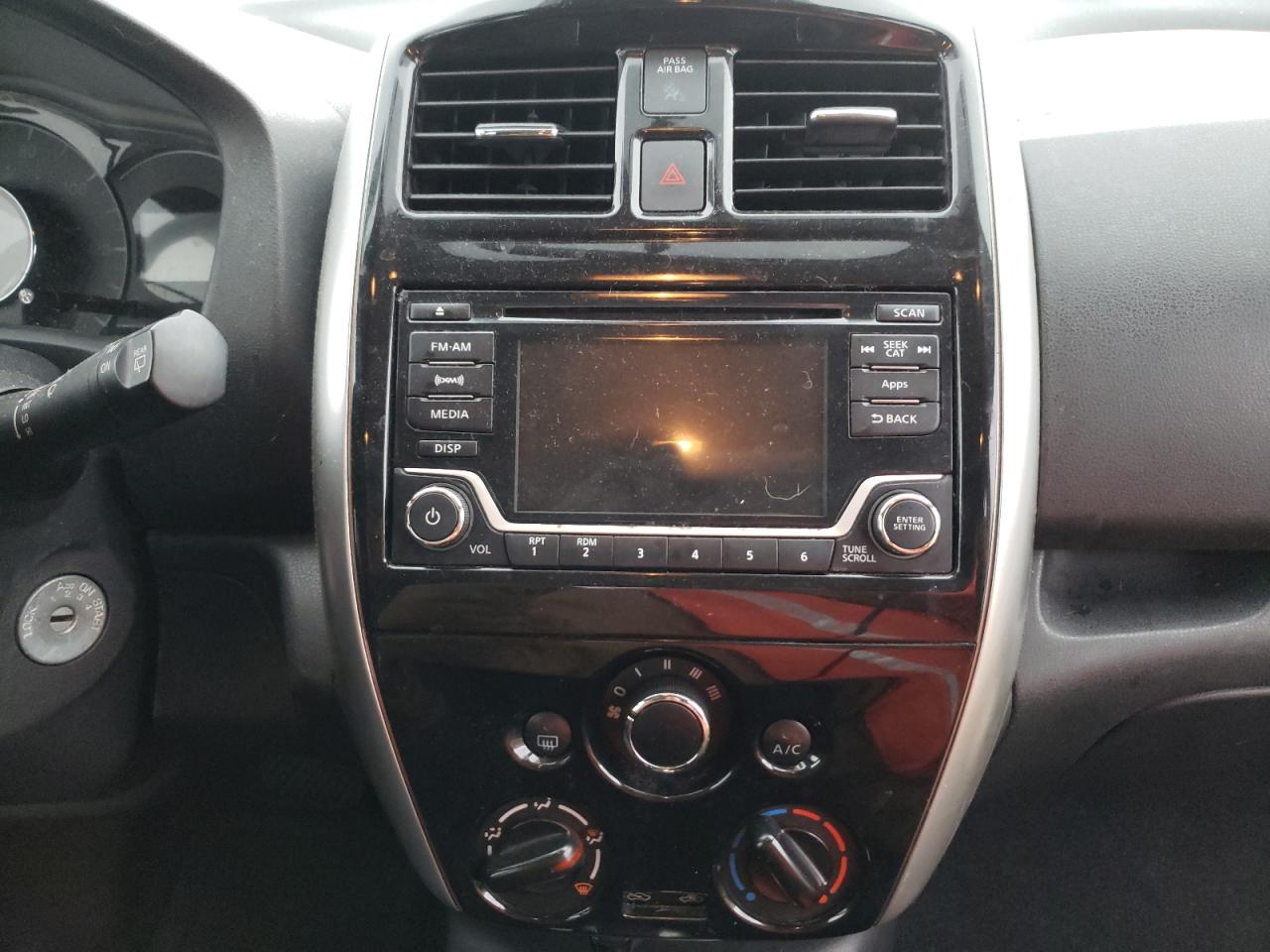 Photo 9 from auction – 2016 NISSAN VERSA NOTE with VIN 3N1CE2CP4GL373187