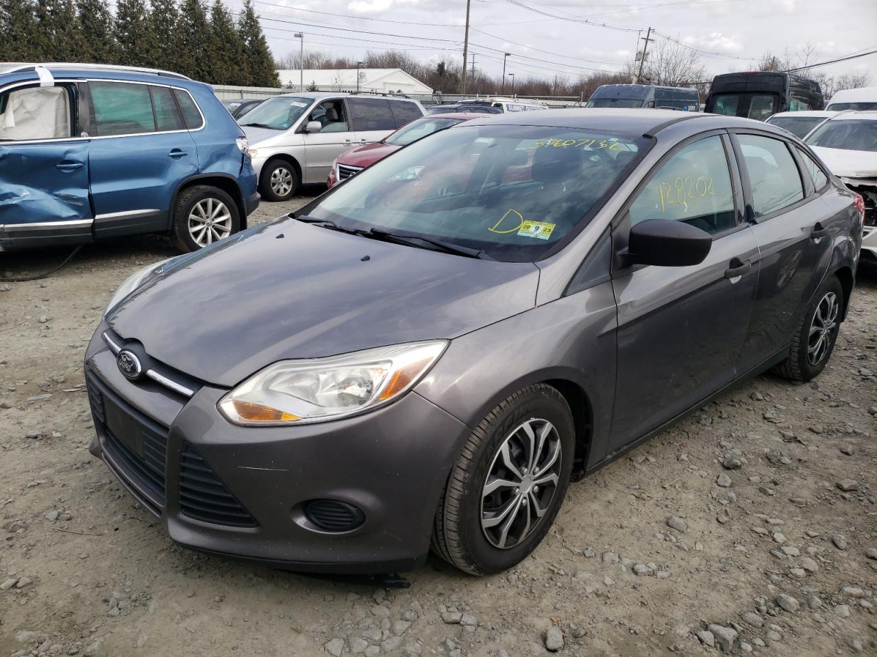 Photo 2 from auction – 2014 FORD FOCUS S with VIN 1FADP3E24EL302170