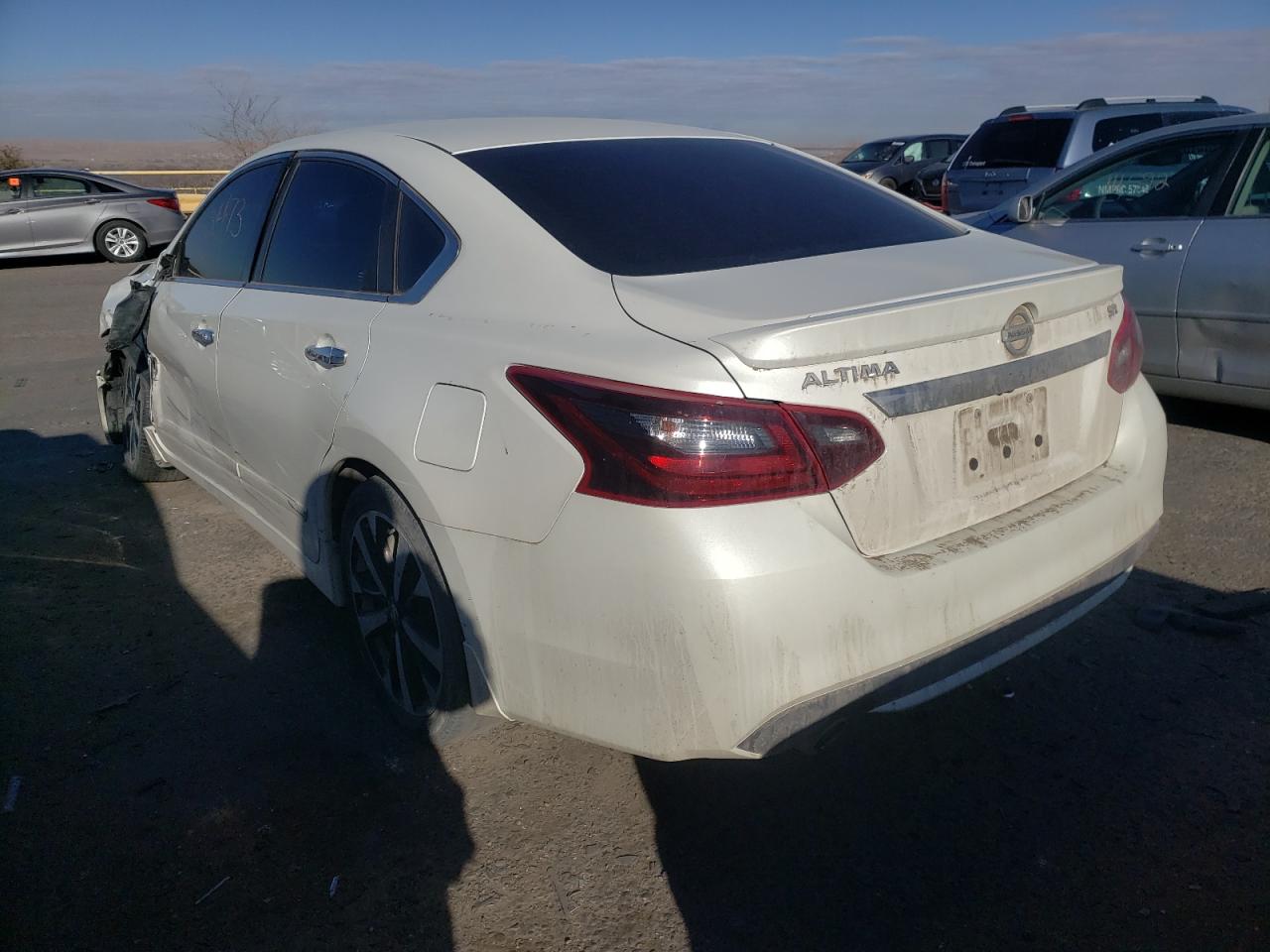 Photo 3 from auction – 2018 NISSAN ALTIMA 2.5 with VIN 1N4AL3AP2JC126584