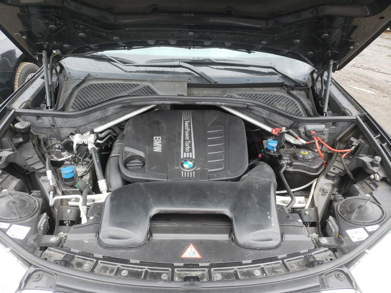 Photo 7 from auction – 2015 BMW X5 XDRIVE3 with VIN 5UXKS4C54F0N10103