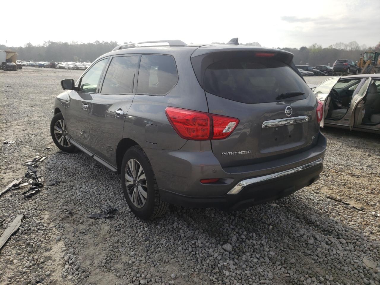 Photo 3 from auction – 2019 NISSAN PATHFINDER with VIN 5N1DR2MN3KC604454