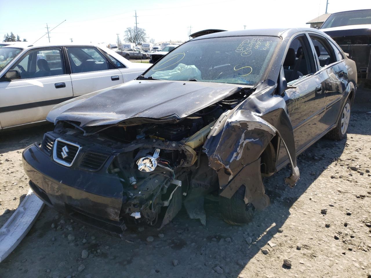 Photo 2 from auction – 2004 SUZUKI FORENZA S with VIN KL5JD52Z64K943057